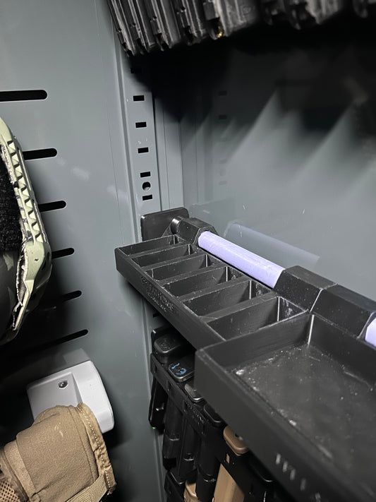 THE Gear Locker (STANAG hanger)