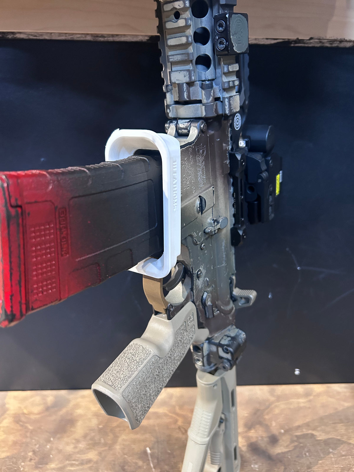 Daniel Defense DDM4 / MK18 SlapWell