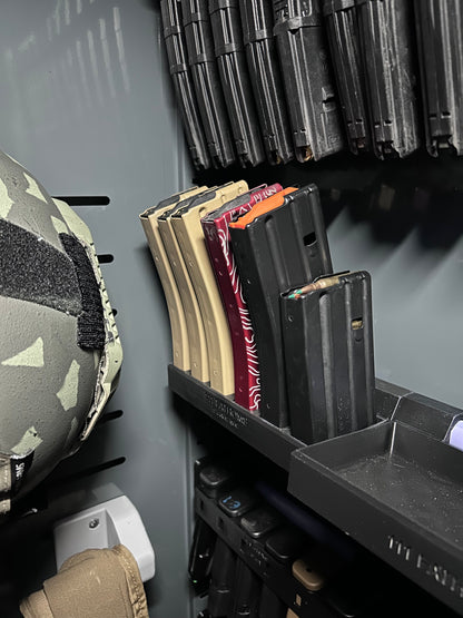 THE Gear Locker (STANAG hanger)